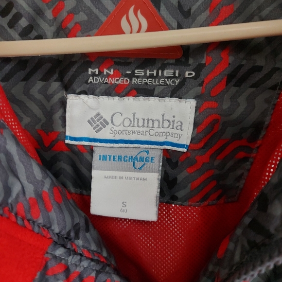 Boys Columbia coat - Picture 3 of 3